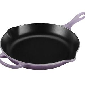 RARE Le Creuset - BLUE BELL PURPLE  - 10.25” Skillet - DISCONTINUED COLOR - NEW
